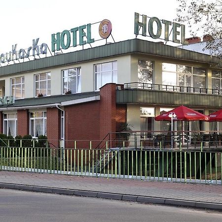 Hotel Restauracja Kaukaska Jadwiga Choroszy Wolsztyn Exterior foto